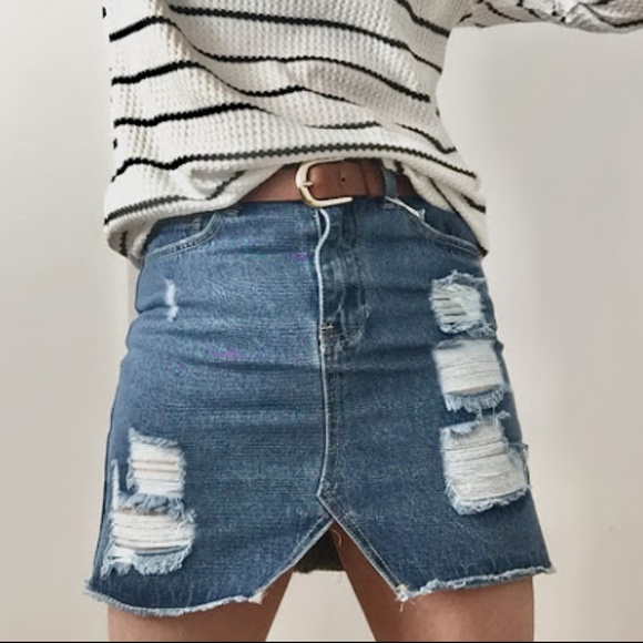 NWT Denim Distressed Skirt - Picture 3 of 7
